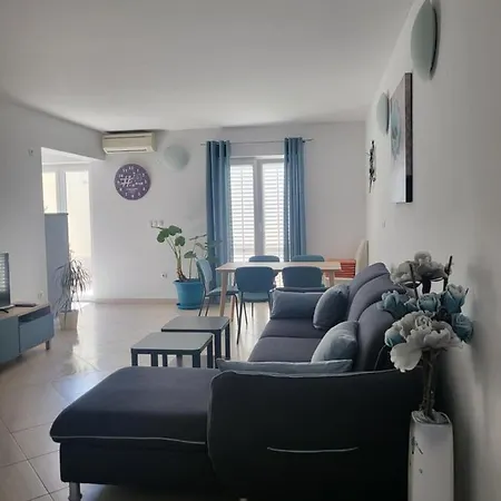 Apartment Roza Cres Exterior photo