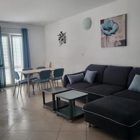 Apartment Roza Cres Exterior photo