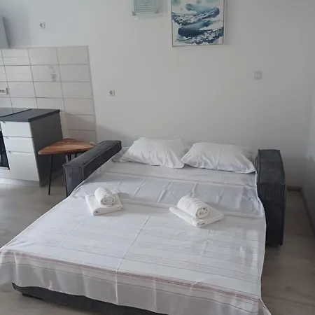 Apartment Roza Cres Exterior photo