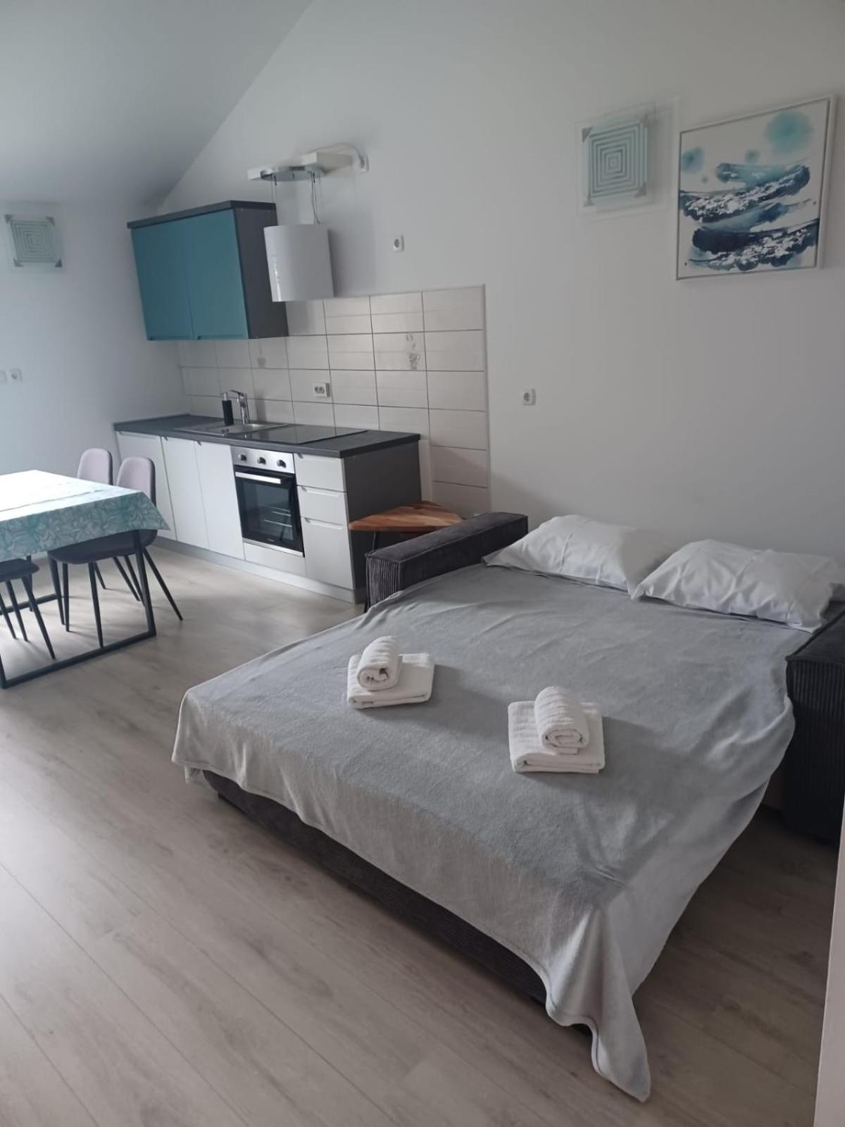 Roza Apartment *